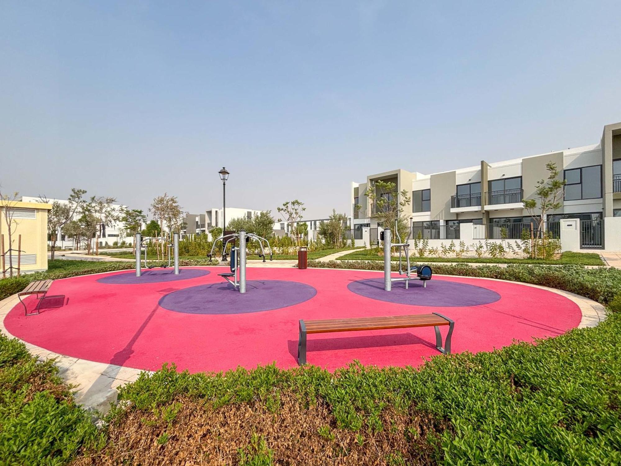 Frank Porter - La Rosa 6 Dubai Esterno foto